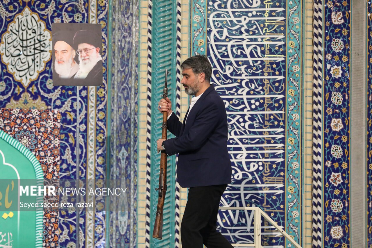 عکس/ آخرین نماز جمعه تهران در سال ۱۴۰۳