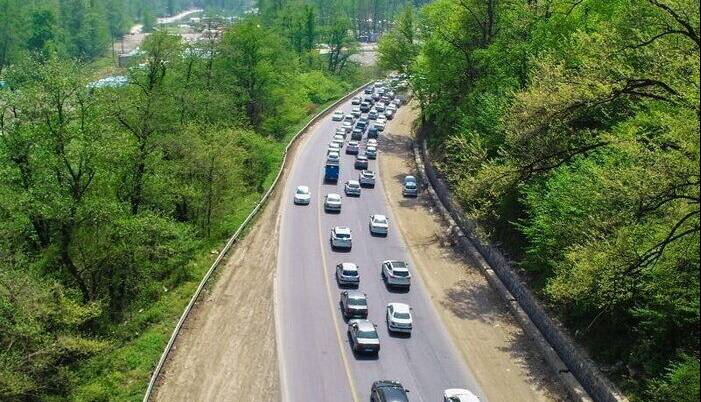 ترافیک پرحجم در جادههای مازندران