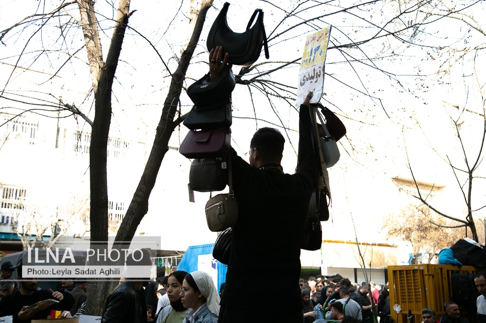 عکس/ شلوغی بازار بزرگ تهران در آستانه سال ۱۴۰۴