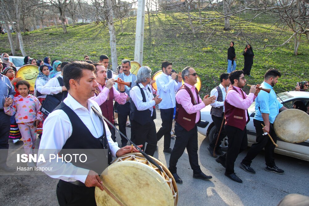 کارناوال نوروزی در خیابان های شهر شیرگاه سوادکوه شمالی