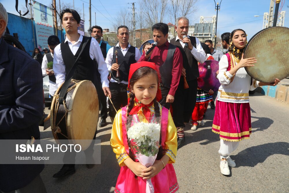 جشن خیابانی نوروز در شیرگاه