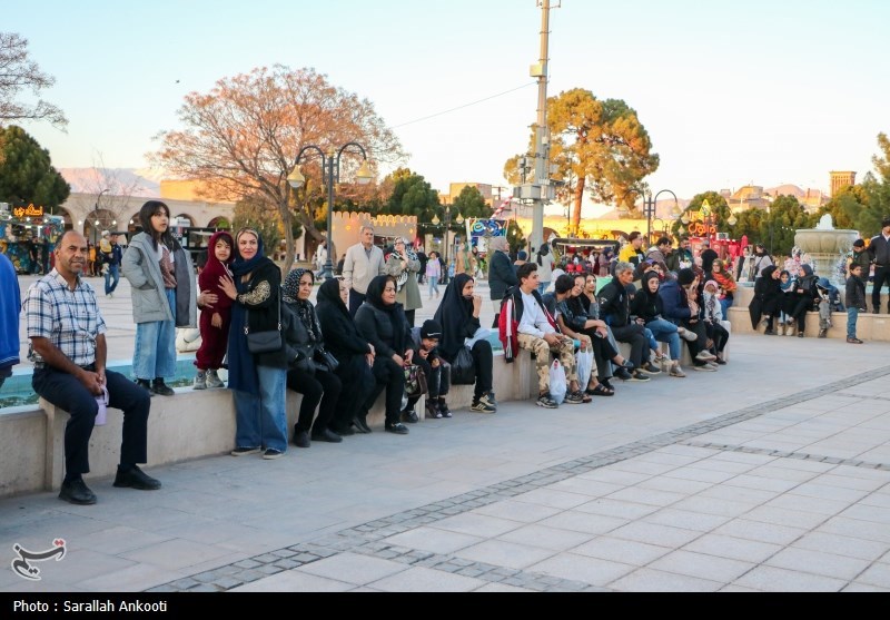 کرمان به استقبال از نوروز رفت