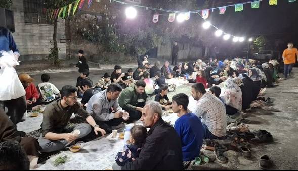 برپایی افطاری ساده در ۶۰ محله گلستان