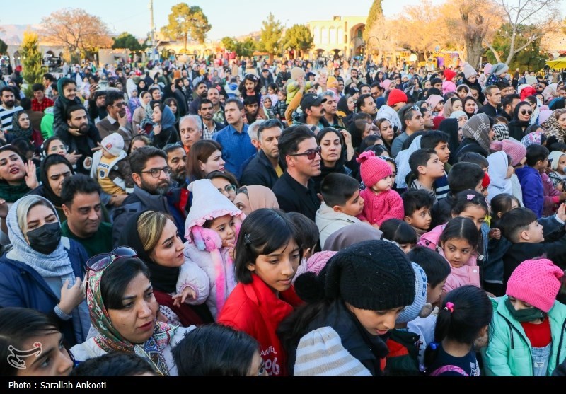 کرمان به استقبال از نوروز رفت