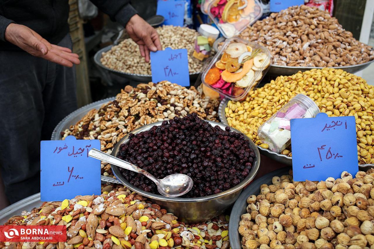 حال و هوای سال نو در محله نازی آباد تهران 