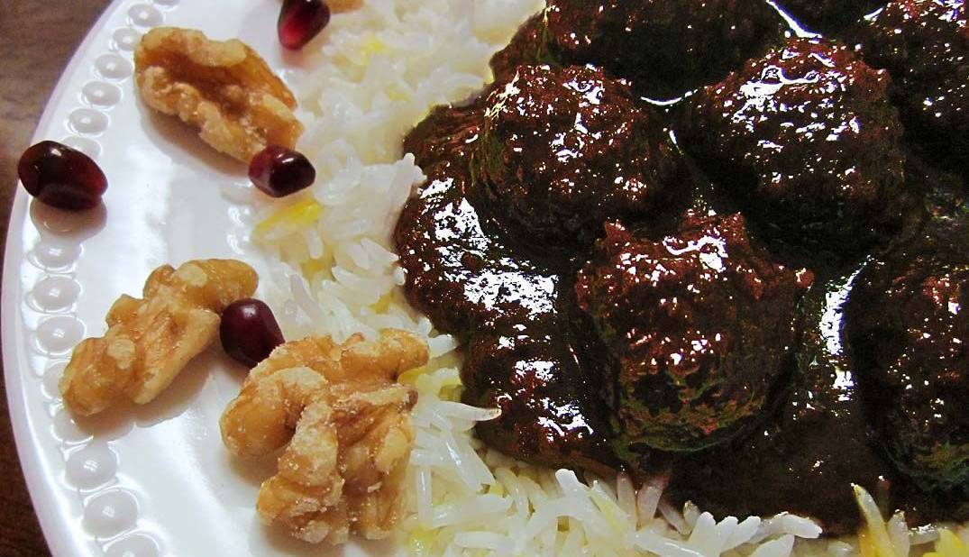 طرز تهیه خورشت فسنجان؛ ترش و ملس و شیرین