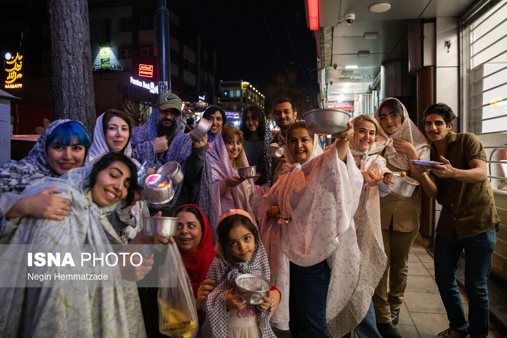 عکس/ برپایی آیین باستانی چهارشنبه‌سوری در تهران