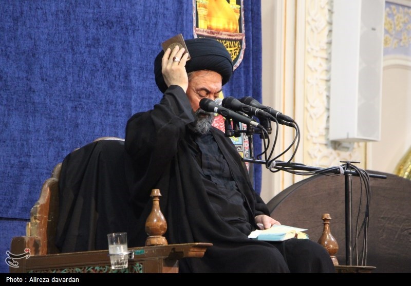 احیای شب نوزدهم ماه مبارک رمضان در اردبیل