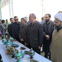 بازدید استاندار خراسان جنوبی از بازارچه صنایع دستی عشق‌آباد