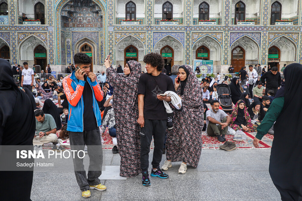 حرم مطهر رضوی میزبان مسافران نوروزی