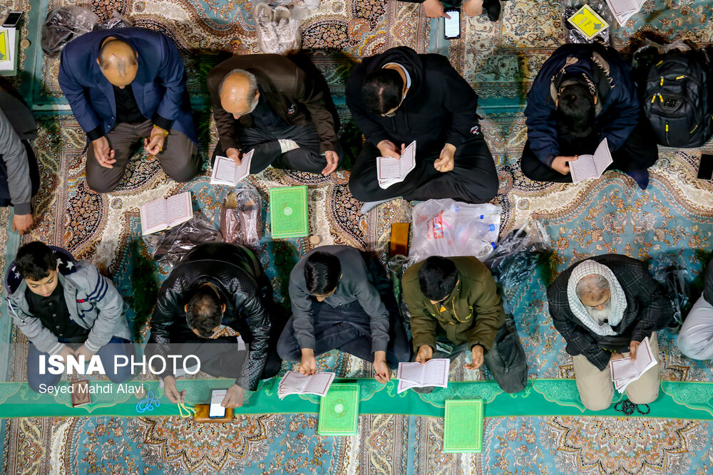 عکس/ احیای شب بیست و یکم ماه مبارک رمضان در مسجد مقدس جمکران 