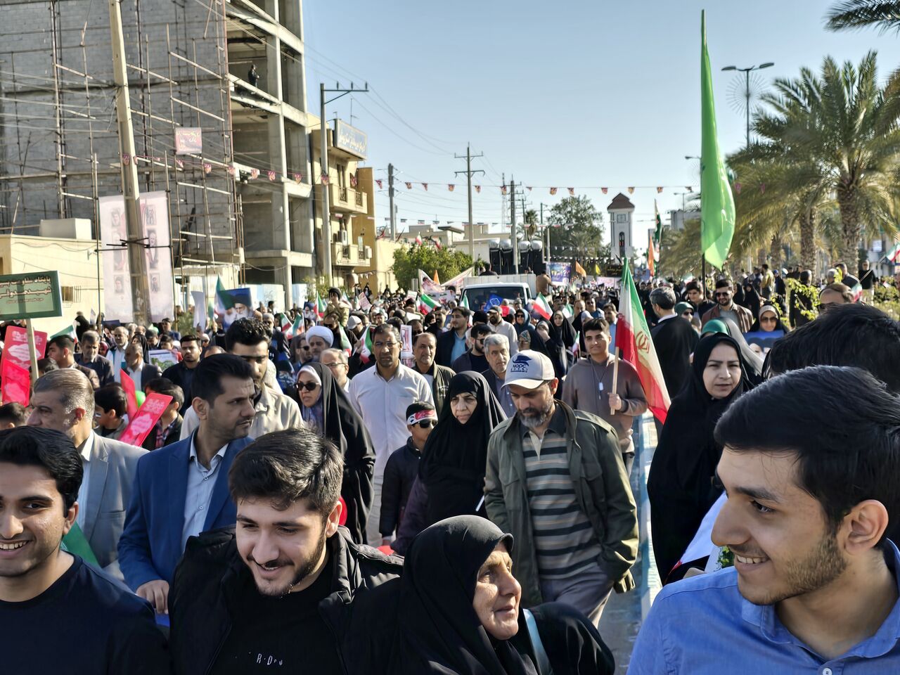 فریاد انزجار از جنایت رژیم صهیونیستی در ۱۲۰ شهر و روستای بوشهر طنین انداز میشود