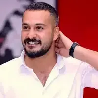 واکنش میلاد کی‌مرام وقتی متوجه گریه یکی از تماشاگران می‌شود