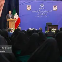 عکس/ دیدار جمعی از بانوان حوزوی با قالیباف