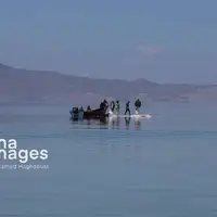 عکس/ گردشگران نوروز ۱۴۰۴ در دریاچه ارومیه