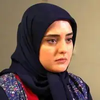 نرگس محمدی ستایش و جاری اش در خارج از کشور دیده شدند