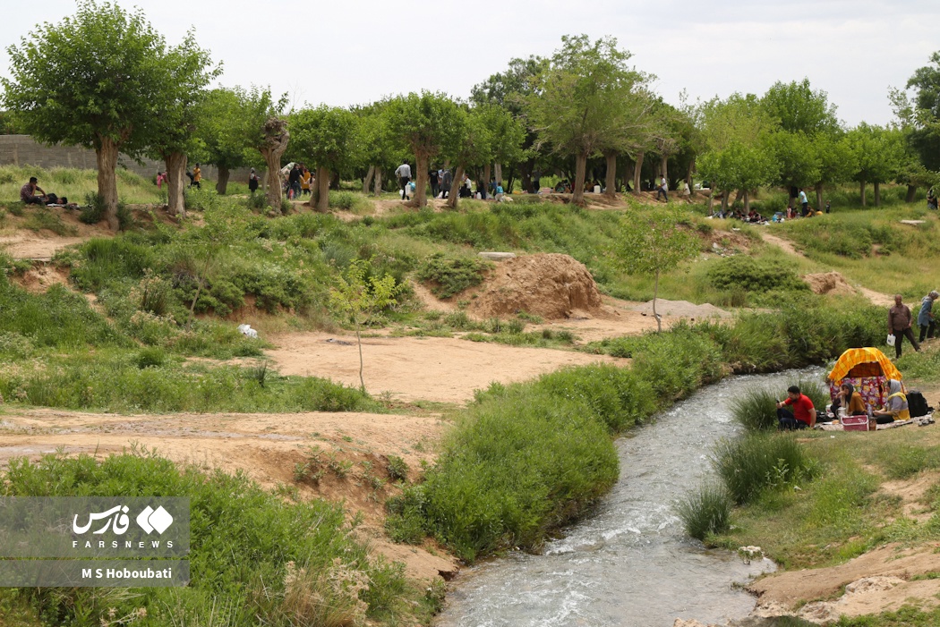  زیبایی کوهستان یزد در بهار کویر
