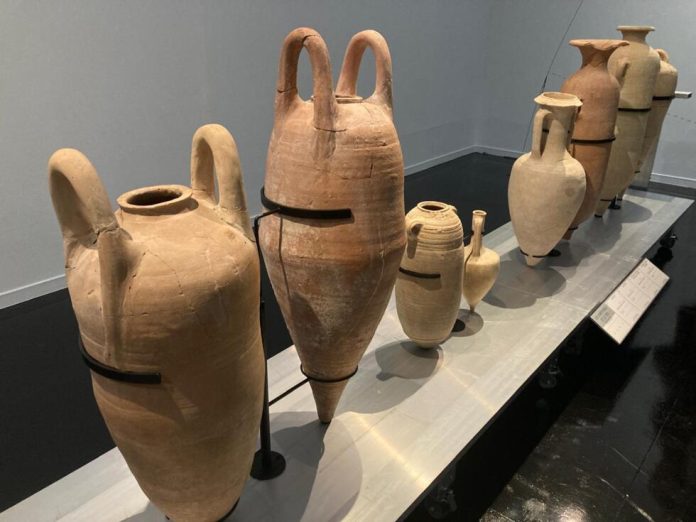 نمایشگاه آثار باستانی غزه در پاریس