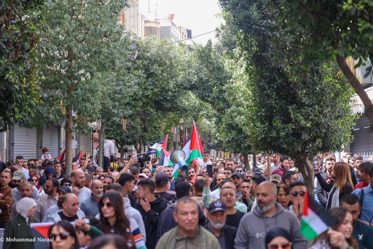 برگزاری تظاهرات حمایت از فلسطین و غزه در رام‌الله 