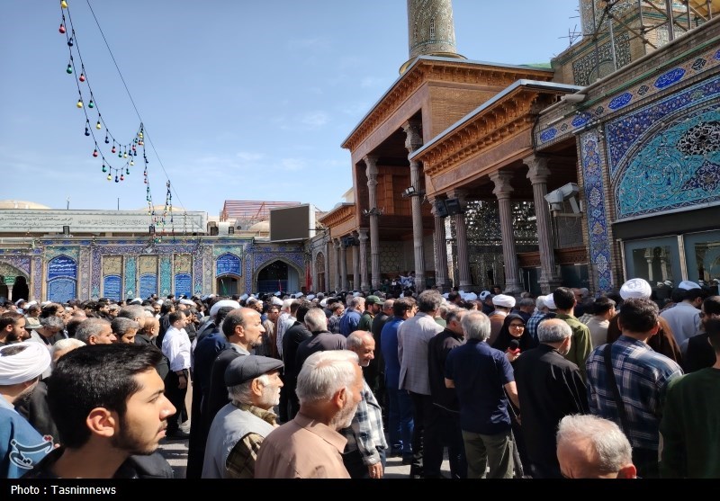مرد انقلاب و محراب شهر ری در حرم عبدالعظیم(ع) آرام گرفت