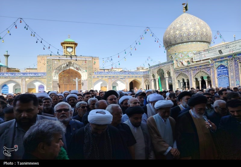 مرد انقلاب و محراب شهر ری در حرم عبدالعظیم(ع) آرام گرفت