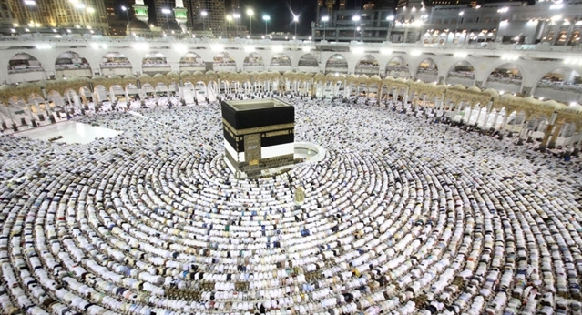 برگزاری آزمون روحانیون عمره مفرده در استان فارس