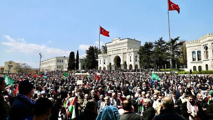 عکس/ مردم ترکیه علیه صهیونیست ها به پا خاستن!
