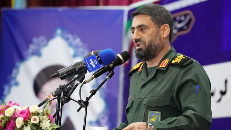 هنر هنرمندان باید در راستای حل معضلات اجتماعی بهکارگیری شود