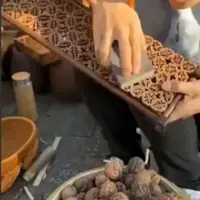 استفاده از پوست گردو به عنوان اثر هنری