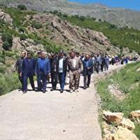 بستر‌های معرفی پالنگان به عنوان روستای جهانی گردشگری مهیا شود