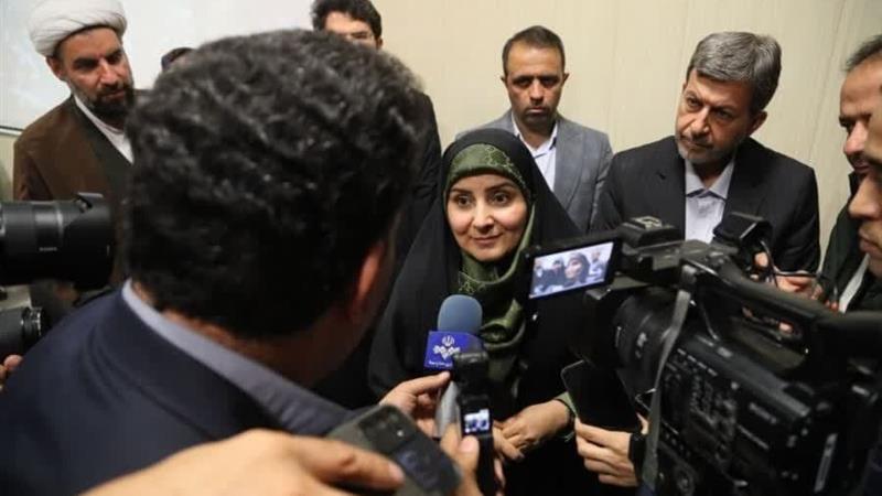 وزیر راه: ۶۰۰ واحد مسکونی در دهاقان تحویل متقاضیان شد