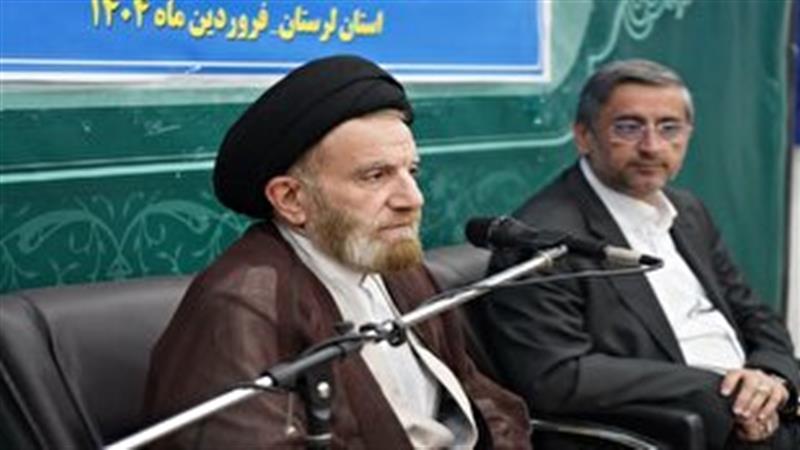 برخی از مسئولین ما کارخانه تولید ایجاد نارضایتی دارند!