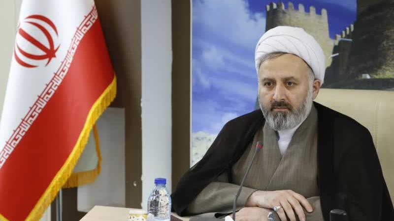 لزوم پیگیری تحقق شعار سال و مطالبه آن از متولیان در لرستان