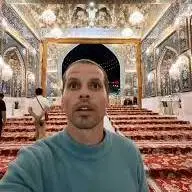 حیرت جهانگرد هلندی هنگام حضور در مرقد مطهر امام حسین(ع)