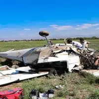 عکس/ سقوط هواپیمای آموزشی در فرودگاه قزوین