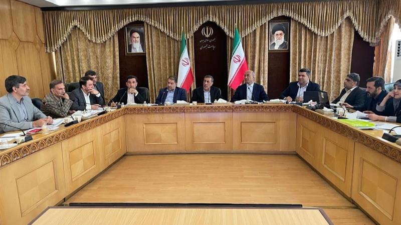 نشست مدیران کرمانشاه برای مقدمات سفر ریاست جمهوری و جذب سرمایهگذاران