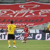 فنونی‌زاده: کارتال فصل بعد یاد پرسپولیس دهه ۶۰ را زنده می‌کند