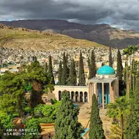 نمایی زیبا از آرامگاه سعدی