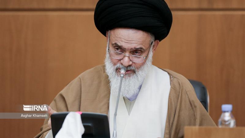 رییس جامعه مدرسین: ایران باید در توسعه فناوریهای نوین نقش آفرین باشد