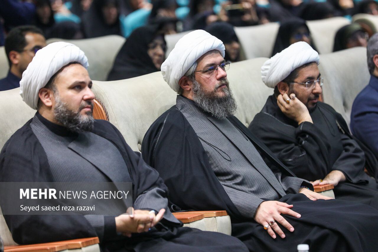 نخستین اجلاس «مدارس آینده در مدار انقلاب اسلامی»  