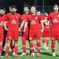 تراکتور ردای قهرمانی را در اهواز «پرو» کرد