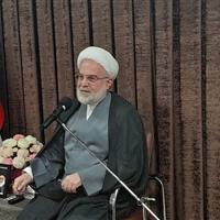 ارائه مستندات درباره تاریخ جنگ در کنگره شهدای کردستان مورد توجه باشد
