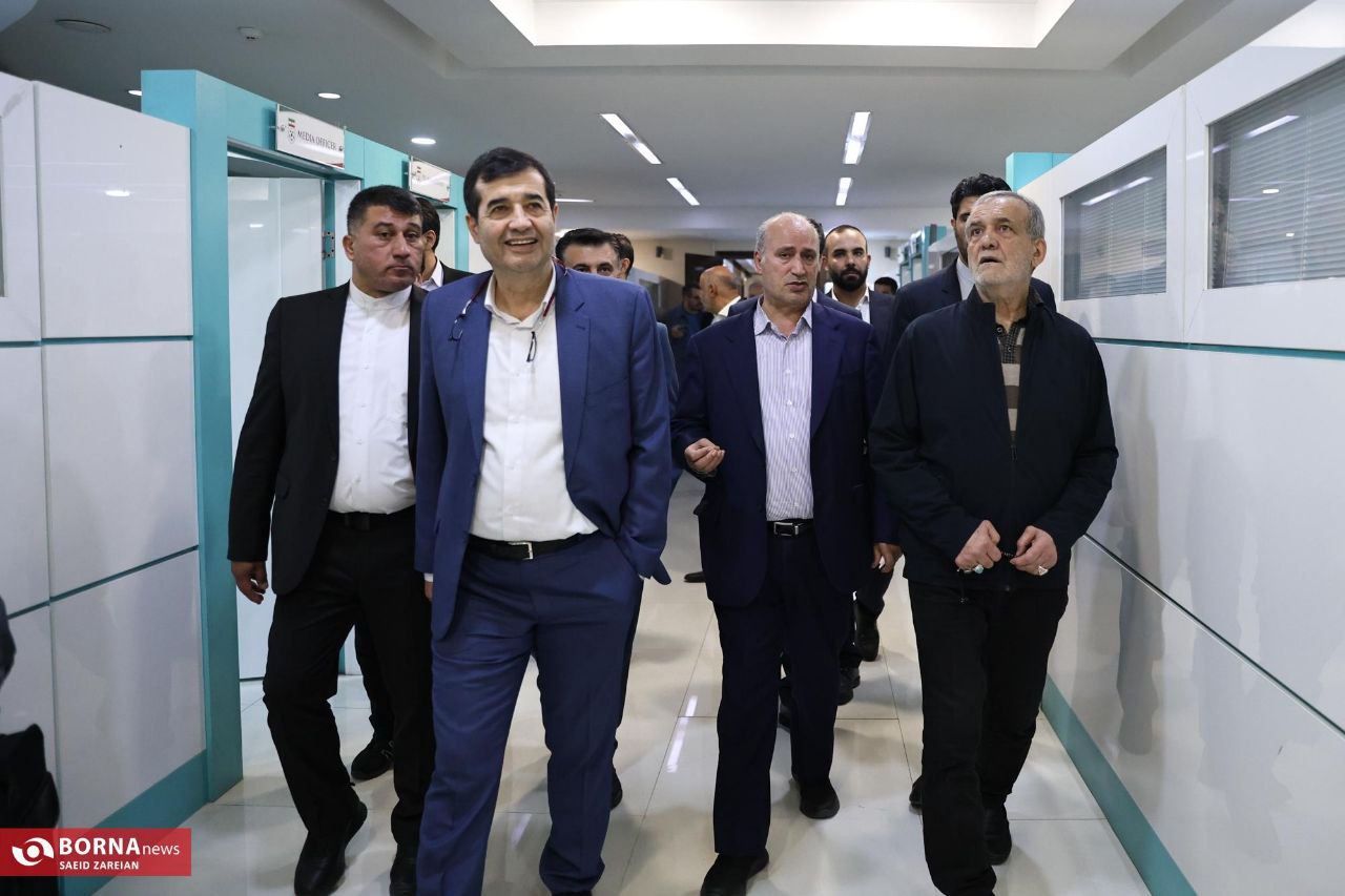عکس/ بازدید رئیس جمهور از مرکز ملی فوتبال ایران 