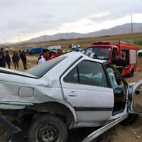حوادث ترافیکی در ساوه و زرندیه ۱۴۰ نفر را به کام مرگ برد