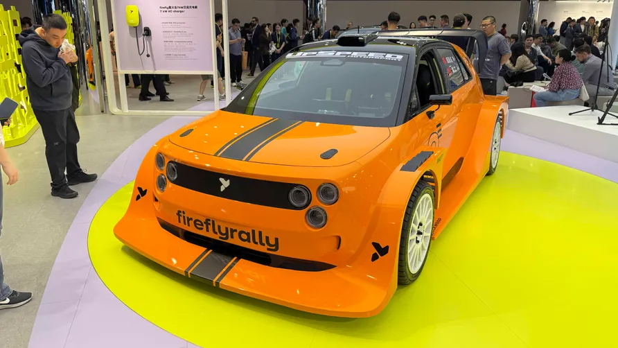 نیو فایرفلای برای رقابت در رالی جهانی WRC آماده می‌شود