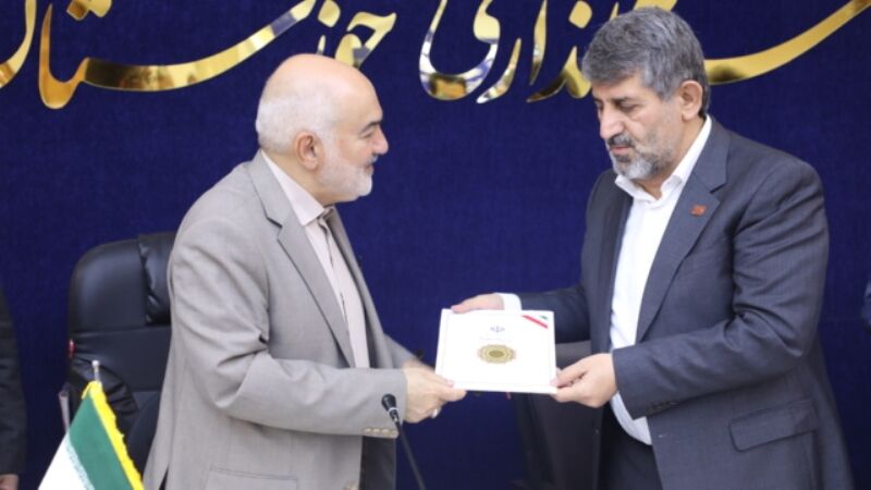 امضای تفاهمنامه همکاری بین استانداری خوزستان و تراکتورسازی تبریز