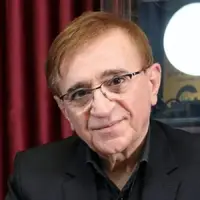 صحبت های شنیدنی دکتر انوشه