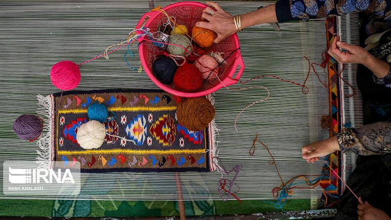گلیم هرسین هنری با قدمتی به درازای تاریخ نیازمند معرفی و برندسازی