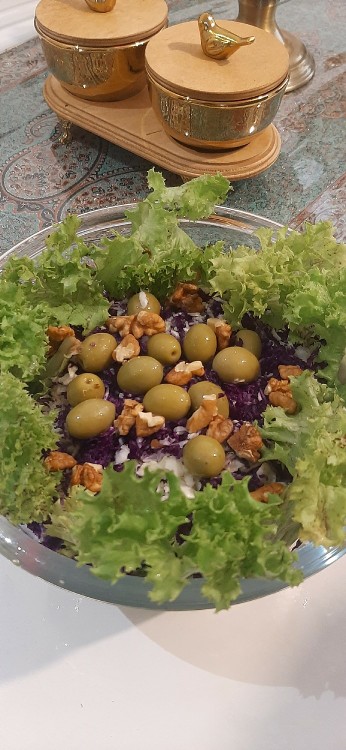 از شما/سالاد ، نرگس خاتون