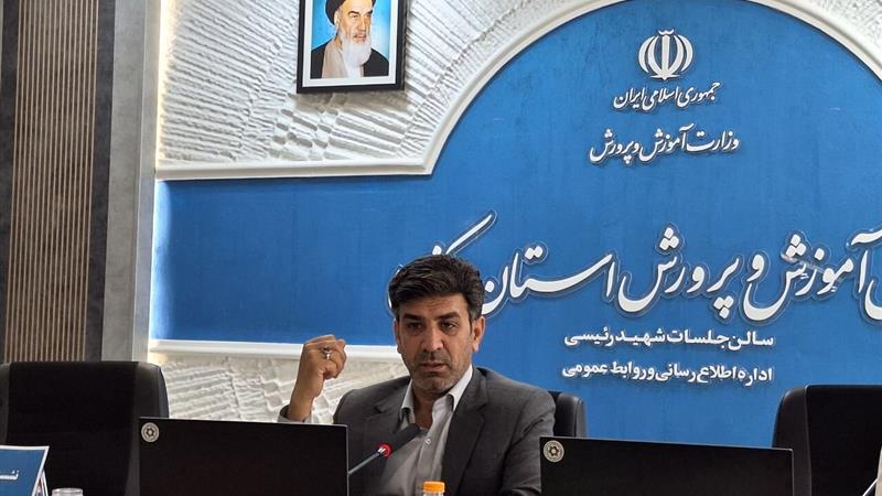 معرفی ۴۶ معلم مرکزی به عنوان نمونه منطقه برای انتخاب در سطح ملی